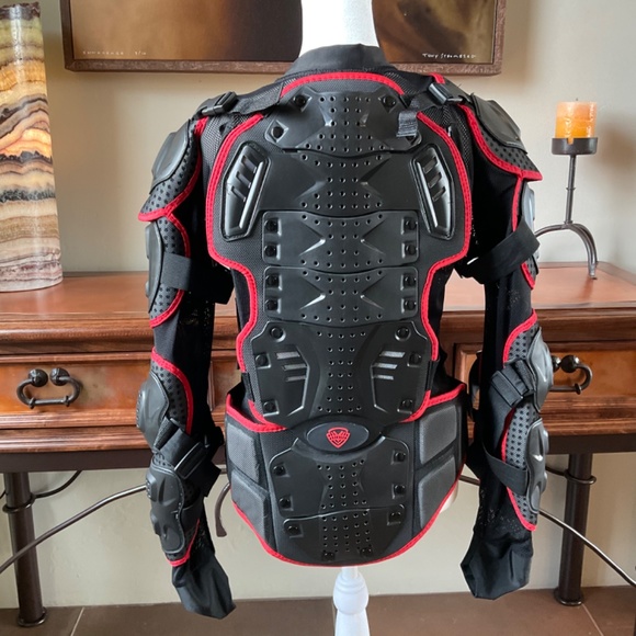Sulaite Motocross Body Armor Jacket. Black and Red. Unisex. Size M - Picture 4 of 9